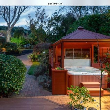 Lake View Garden Apartment Taupo Exterior foto